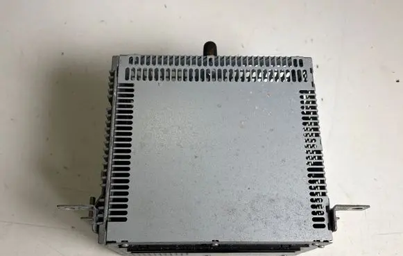 Ford Mustang V CD/DVD changer DR3T19C157