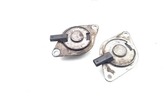 Opel Corsa D Camshaft vanos timing valve 55562223