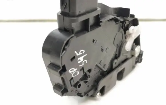 Volvo C30 Front door lock 30753664 A048069 924000400