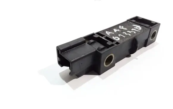 Audi A8 S8 D2 4D Airbag deployment crash/impact sensor 4D0959643D