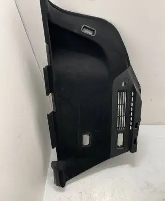 Maserati Levante Tailgate/trunk side cover trim 670040382L C21754