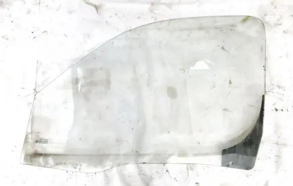 Citroen Berlingo Front door window glass four-door