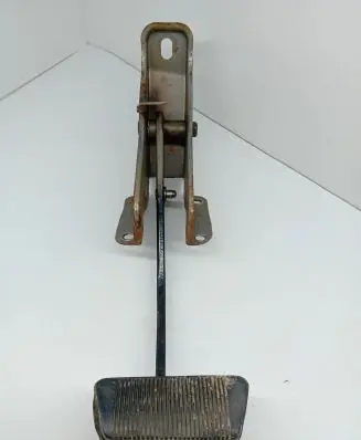 Jeep Grand Cherokee Brake pedal