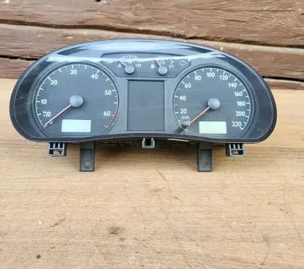 Volkswagen Polo Speedometer (instrument cluster) 6Q0920800P 19060300354 VWZ7Z0C6780793