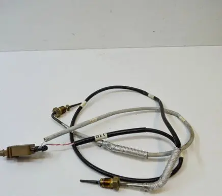 Volkswagen Golf VIII Oil temperature sensor 06Q919519Q
