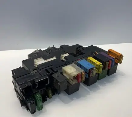 Mercedes-Benz S W220 Fuse module A0275454532 05045123 0275454532