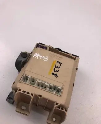 Toyota Yaris Fuse box set PPT20GF10