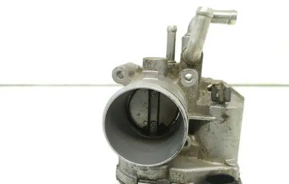 KIA Rio Throttle valve 3510004200 9045020008 2A15216Y
