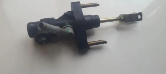 Toyota Corolla Verso AR10 Clutch master cylinder