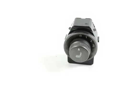 SsangYong Rexton I Seat heating switch 10122372