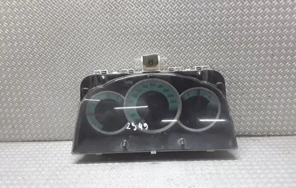 Toyota Corolla Verso AR10 Speedometer (instrument cluster)