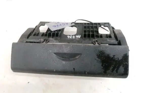 Car ashtray