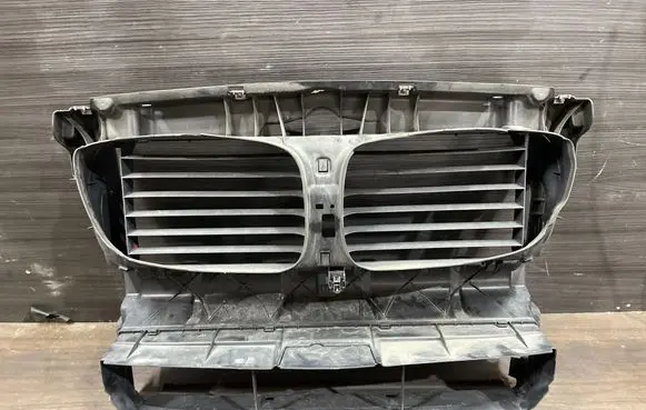 BMW 5 GT F07 Intercooler air guide/duct channel 22793115 T6F07T2