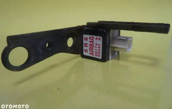 Toyota Yaris Airbag deployment crash/impact sensor 89174-52040 8917452040