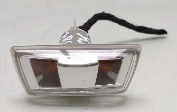 Opel Insignia A Front fender indicator light 13252456 13252455