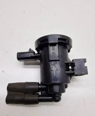 Chrysler 300 - 300C Vacuum valve 04591733AA