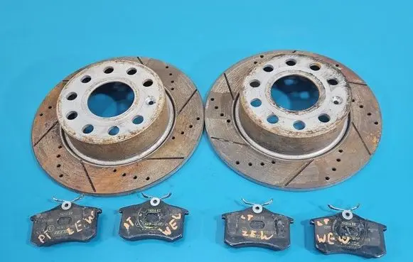 Volkswagen Golf VI Brake discs and calipers set IMPRK1579351