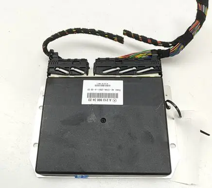 Mercedes-Benz E W213 Air suspension control unit module (rear) A2139003423 A2C7492551400