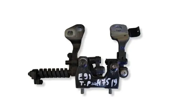 BMW 3 E90 E91 Tailgate/trunk/boot hinge 