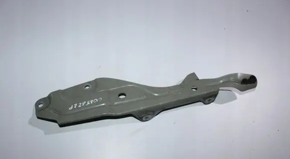 Mitsubishi Colt Fender mounting bracket MR200300