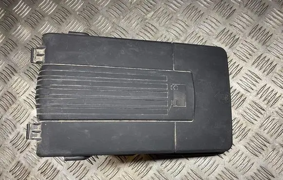 Volkswagen PASSAT B6 Battery box tray cover/lid 1K0915443C