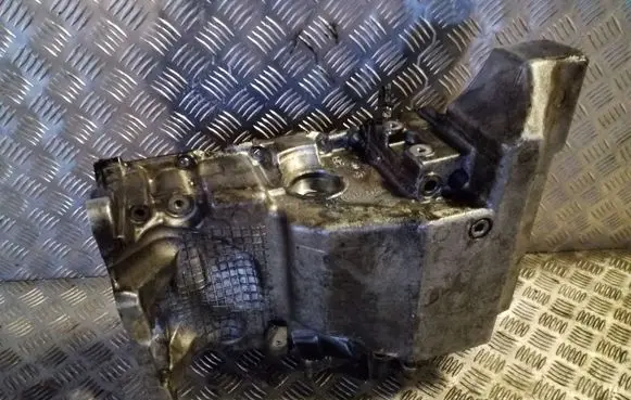 Oil sump