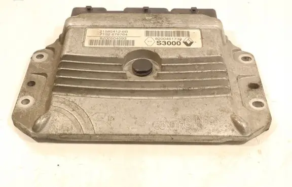 Renault Clio III Engine control unit/module ECU 8200504593
