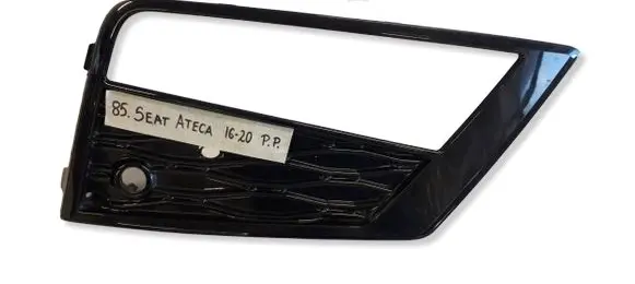 Seat Ateca Front bumper lower grill 575853666G