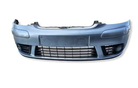 Volkswagen Golf Plus Front bumper 