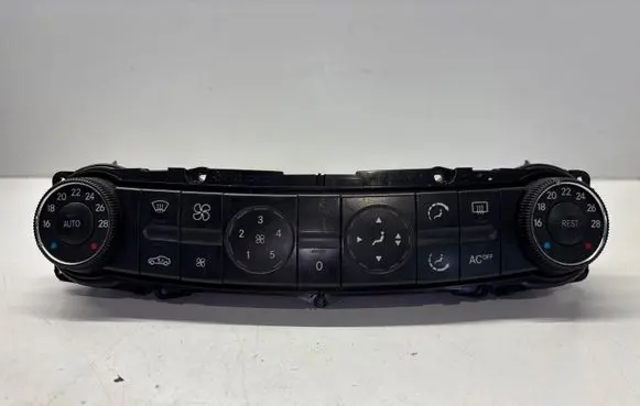 Mercedes-Benz E W211 Climate control unit 2118300385 Q00151104