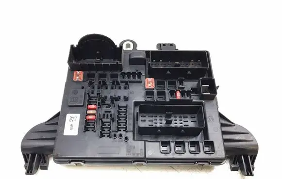 Opel Insignia A Fuse box set 22737768 K3616