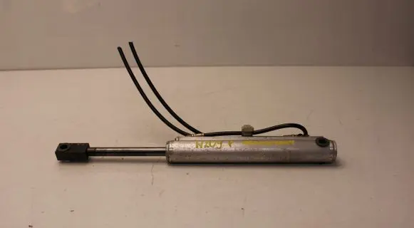 Mercedes-Benz CLK A209 C209 Convertible roof lock latch cylinder 1649030B