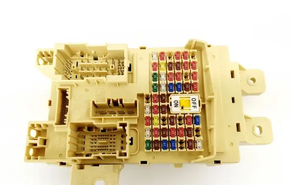 Hyundai Ioniq Fuse module 91950G2290