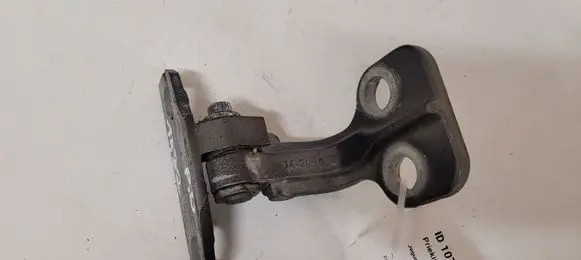 Jaguar XF X250 Front door lower hinge 