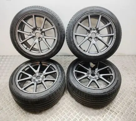 Tesla Model 3 R18 alloy rim 104422100C