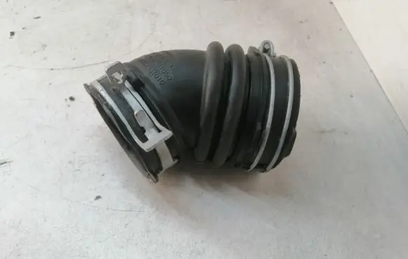 Toyota Auris E180 Intercooler hose/pipe 178800T050 178820T010