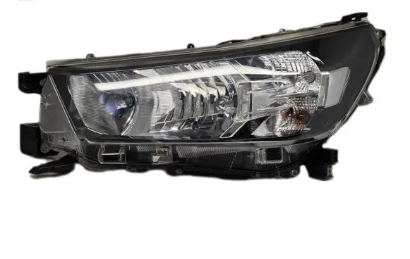 Toyota Hilux (AN120, AN130) Headlight/headlamp 8118542A33 8990842030