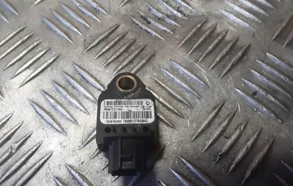 Dodge Caliber Airbag deployment crash/impact sensor P04672311AA TB4ME127643643