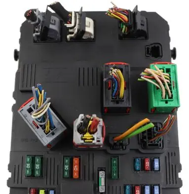 Citroen Xsara Picasso Fuse module 9653667580 S118085320E BSI