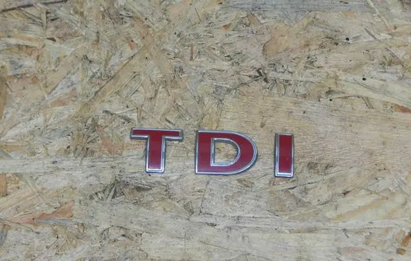 Volkswagen Multivan T5 Rear door emblem/model letters 