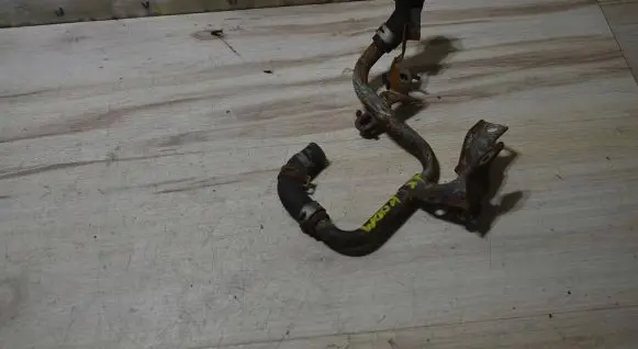 Nissan X-Trail T31 Engine coolant pipe/hose