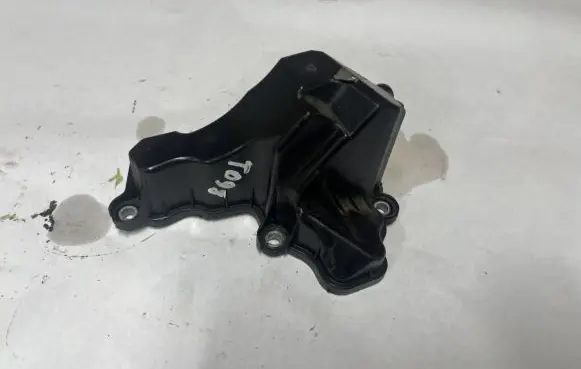 Mercedes-Benz CLS C218 X218 Oil breather separator A2780180035