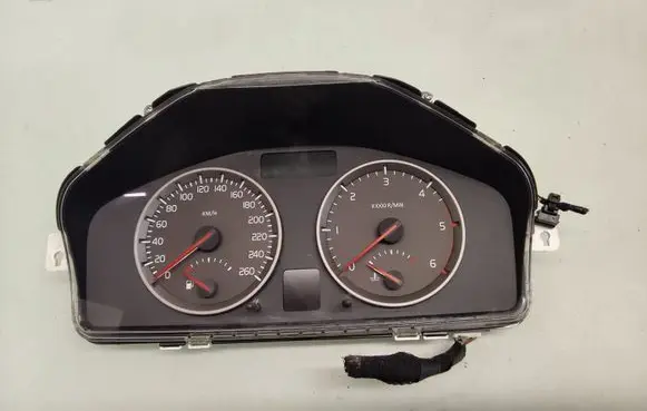 Speedometer (instrument cluster)