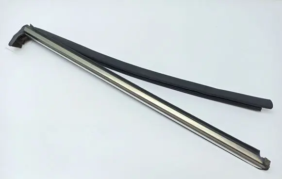 Mercedes-Benz CLK A209 C209 Rear side glass trim A2096700338