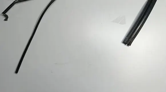 Citroen DS4 Front door rubber seal 9687378377