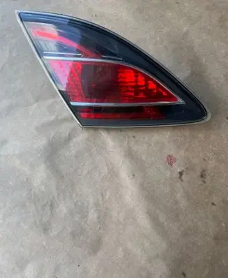Mazda 6 Tailgate rear/tail lights GS1F513F0