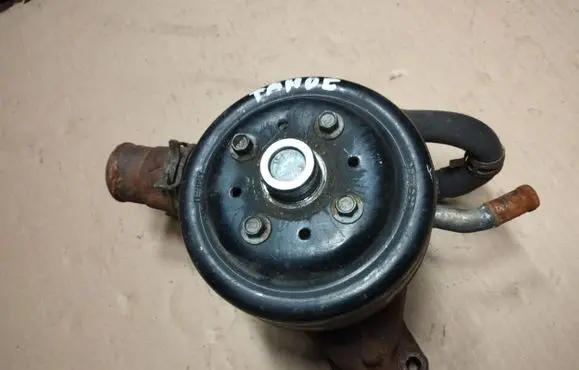 Chevrolet Tahoe Coolant heater 
