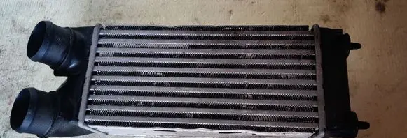 Citroen C4 I Picasso Intercooler radiator 9656503480