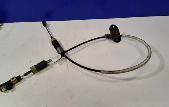 Volvo S60 Gear shift cable linkage 31367925