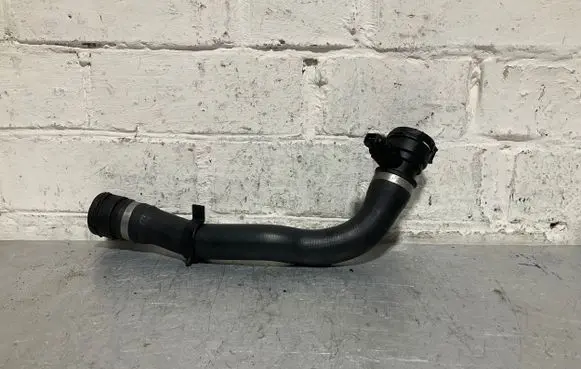 BMW 5 E60 E61 Engine coolant pipe/hose 7508011